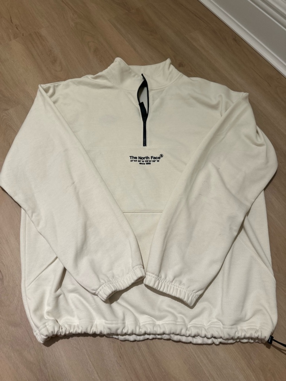 The North Face Men's AXYS ¼-Zip Fleece in White Dune Mens Size M - Picture 2 of 8